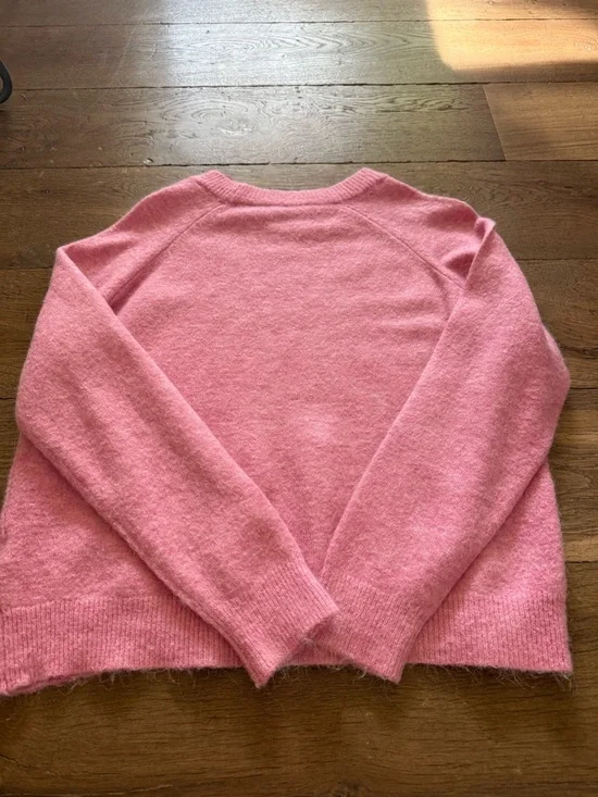 Zara Classic Pink Crewneck Women's Sweater - Picture 5 of 5